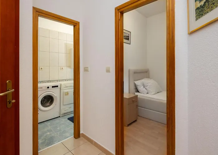 Dc Appartement Makarska